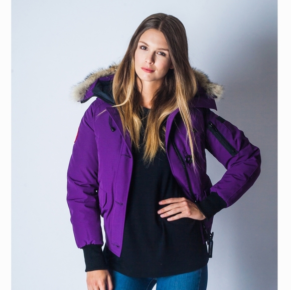 🌼SOLD🌼Canada Goose Chilliwack Bomber jacket size small, limited edition purple - Picture 3 of 15